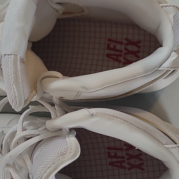 Air Force 1 - Picture 5 of 8